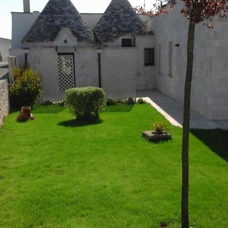 Trullo Sonia nella Valle D'itria di Cisternino Villa Esterno foto